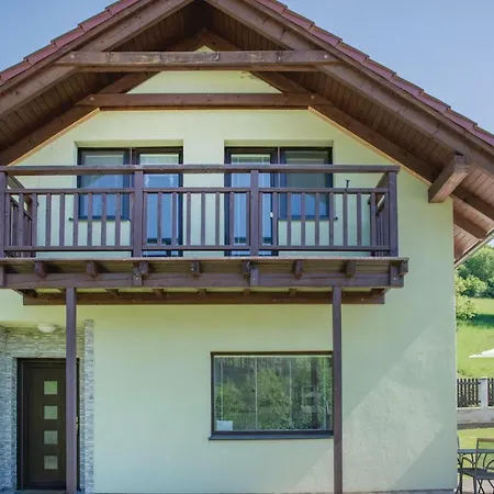 Three-bedroom Holiday In