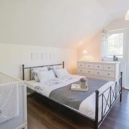 Three-bedroom Holiday In