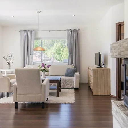 Three-bedroom Holiday In