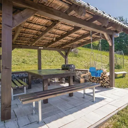 Three-bedroom Holiday In Σπίτι διακοπών